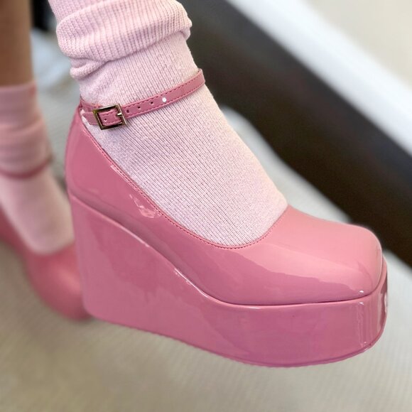 Cape Robbin Pink Platform Heels - Picture 2 of 9